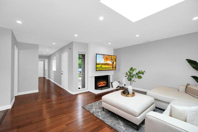 2781 Saint Cloud Drive, San Bruno CA: https://media.crmls.org/mediaz/87569ce2-6375-49d7-bd5e-e679fedd16a5.jpg