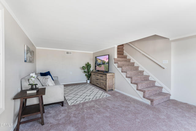 47 Grandview Circle, Camarillo CA: https://media.crmls.org/mediaz/8756b15d-282d-44af-8099-5235e29a716c.jpg