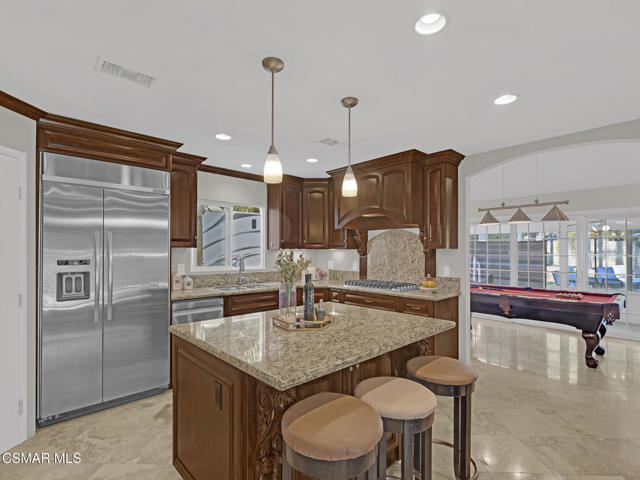 3000 Starling Avenue, Thousand Oaks CA: https://media.crmls.org/mediaz/8759e065-947f-453c-9682-df13f8497b9e.jpg