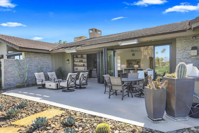 76 Old Ranch Road, Palm Desert, CA 92211