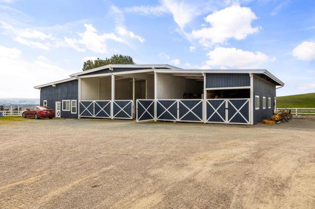 6033 Dagnino Road, Livermore CA: https://media.crmls.org/mediaz/875ac1c1-1fe4-409b-812d-aa8e312eb285.jpg