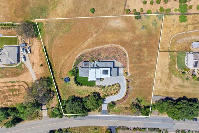 Detail Gallery Image 60 of 72 For 4407 Ramona Dr, Fallbrook,  CA 92028 - 4 Beds | 3/1 Baths