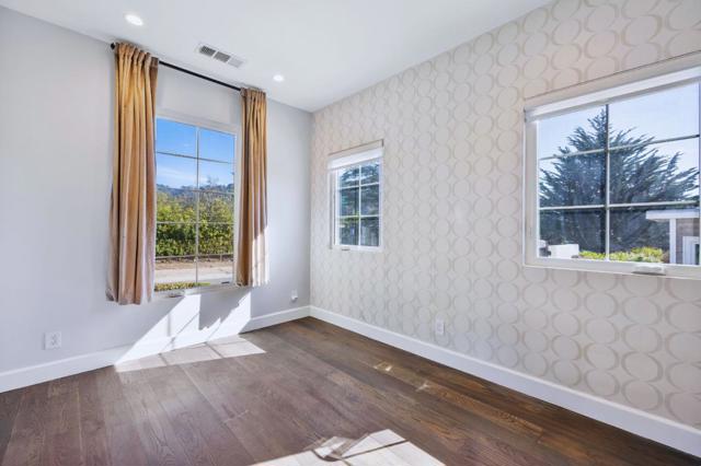 2240 Francisco Boulevard, Pacifica CA: https://media.crmls.org/mediaz/875b8aa4-6476-4e7e-94f9-805474f765c6.jpg