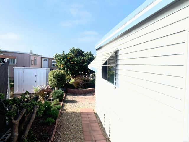 Detail Gallery Image 27 of 42 For 501 Anita Street Spc 50, Chula Vista,  CA 91911 - 2 Beds | 1 Baths