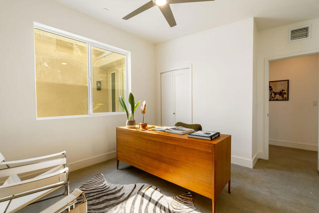 361 W Sunview Avenue, Palm Springs CA: https://media.crmls.org/mediaz/875f328c-3898-4736-87c2-238e7b04ebd0.jpg