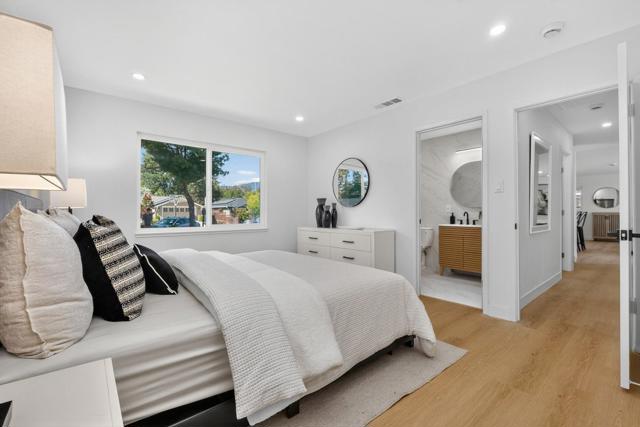 209 Nob Hill Way, Los Gatos CA: https://media.crmls.org/mediaz/875ffb77-3c07-4828-b0e0-78fda80a883c.jpg