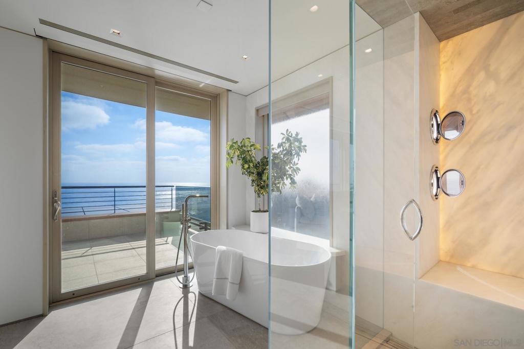 MLS #250032059SD image #31