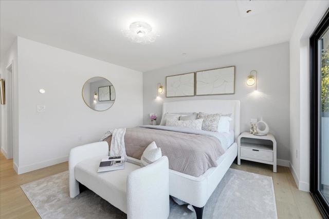 747 W Washington Avenue, Sunnyvale CA: https://media.crmls.org/mediaz/8760ef2d-3151-4f05-991d-2c282a208707.jpg