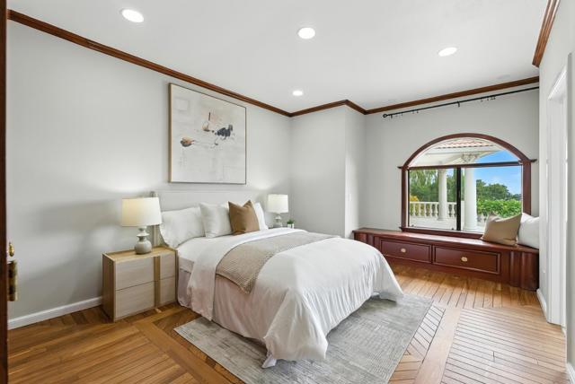 1 Lewis Ranch Road, San Carlos CA: https://media.crmls.org/mediaz/87630896-3ab9-494f-b558-d73541bf37b0.jpg