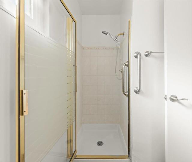 1793 H Street, Union City CA: https://media.crmls.org/mediaz/8763a51a-5b6e-4564-a01b-eb137f8071b0.jpg