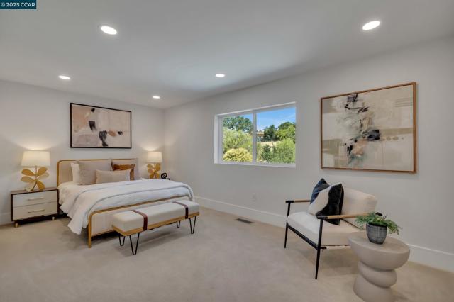 127 Caminar Way, Walnut Creek CA: https://media.crmls.org/mediaz/8763c7ea-cc37-4b88-b3c6-f21163ca2728.jpg