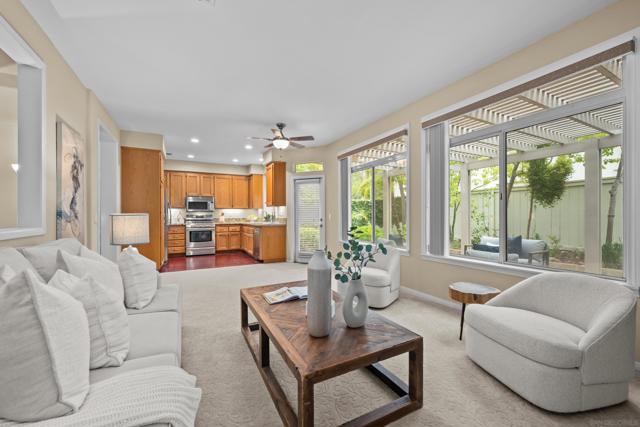 11251 Caminito Aclara, San Diego CA: https://media.crmls.org/mediaz/8764efe4-9e10-42e3-9fdc-29d63ba521e4.jpg