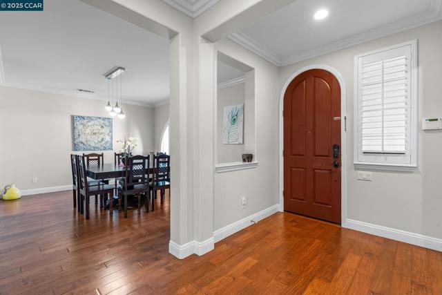 1656 Colchester St, Danville CA: https://media.crmls.org/mediaz/87655490-b8f9-428c-80c3-b201c86db7bb.jpg