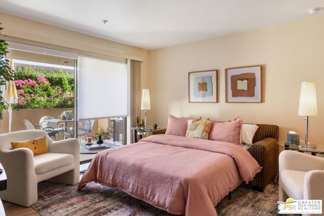 Image 8 of 21 For 222 Calle El Segundo  529
