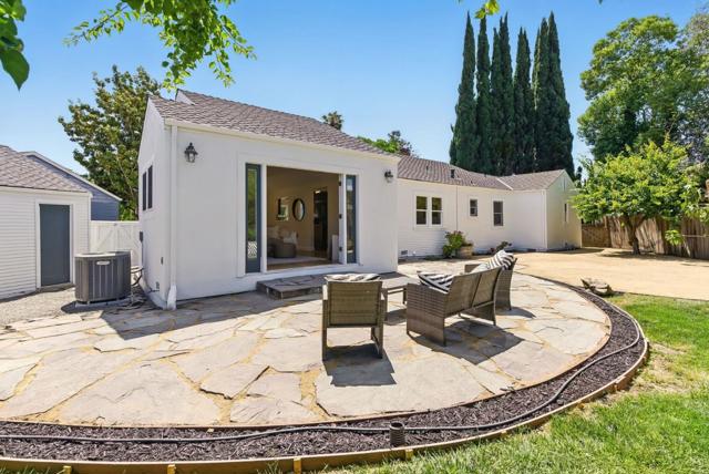 935 Chabrant Way, San Jose CA: https://media.crmls.org/mediaz/87659b2c-666b-40e1-999f-2b9ca0c803ee.jpg