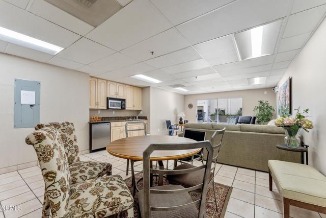 Detail Gallery Image 38 of 51 For 300 N El Molino Ave #319,  Pasadena,  CA 91101 - 2 Beds | 2 Baths