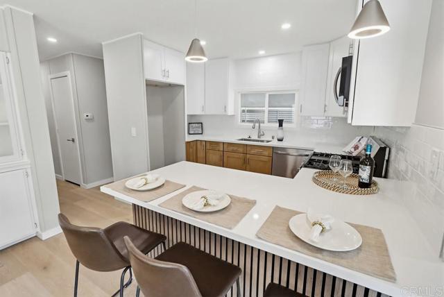 Detail Gallery Image 8 of 28 For 716 S 2nd St #175,  El Cajon,  CA 92019 - 2 Beds | 2 Baths