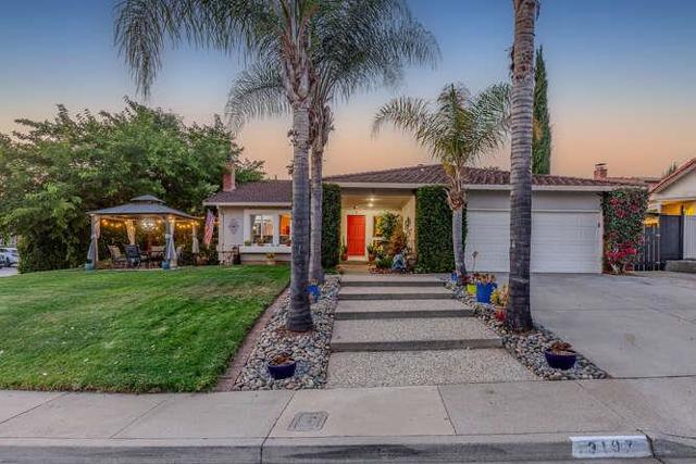 3197 Knightswood Way, San Jose CA: https://media.crmls.org/mediaz/8767b85f-e11b-4ade-8f70-ed98a9730064.jpg