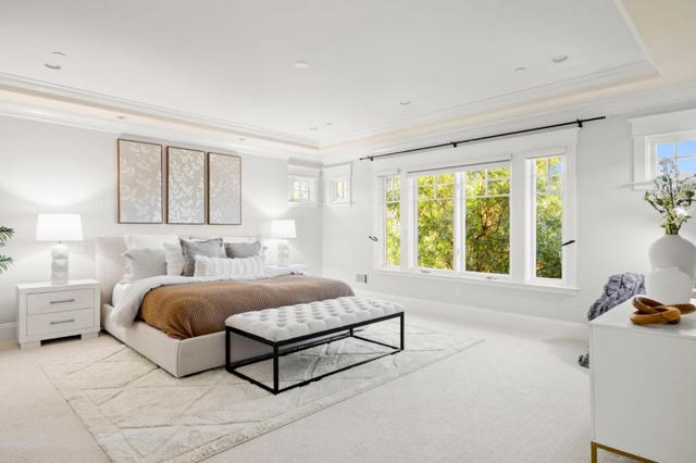 1425 Benito Avenue, Burlingame CA: https://media.crmls.org/mediaz/8768e80e-29f8-4c45-abd5-9320c892b2d4.jpg