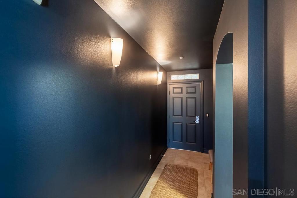 1225 Island - photo 11