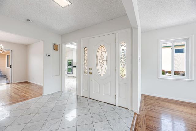 417 36th Avenue, San Mateo CA: https://media.crmls.org/mediaz/876ab238-1f99-4cdb-a28d-29a86d83dc5d.jpg