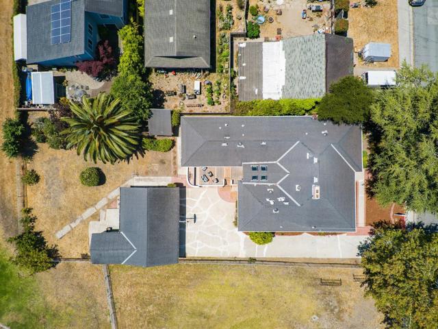 656 Prospect, Santa Cruz CA: https://media.crmls.org/mediaz/876bec19-61bb-434e-b75e-ec9287e083f3.jpg