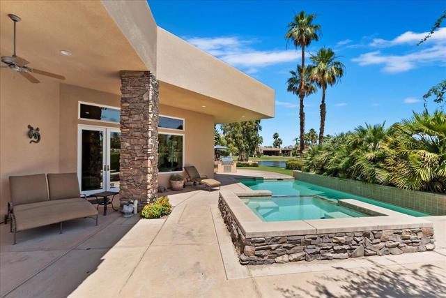 55830 Cherry Hills Drive, La Quinta CA: https://media.crmls.org/mediaz/876c93ca-fcb7-4873-b91b-93b2a70d2b80.jpg