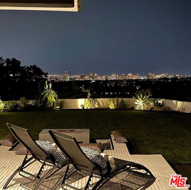 9924 Beverly Grove Drive photo 3