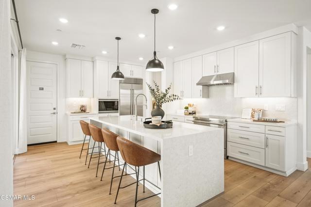 4819 E Beltramo Ranch Road, Moorpark CA: https://media.crmls.org/mediaz/876ed557-276f-43b2-8776-167f79d96be5.jpg