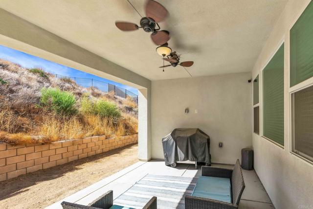 Detail Gallery Image 23 of 28 For 1079 Capstone Ln, Hemet,  CA 92545 - 4 Beds | 2 Baths