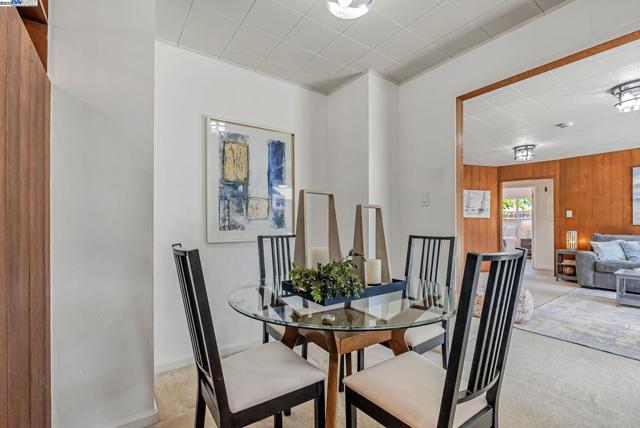 23192 Santa Clara Street, Hayward CA: https://media.crmls.org/mediaz/8771047f-0259-4860-8596-da8c4dd5bd33.jpg