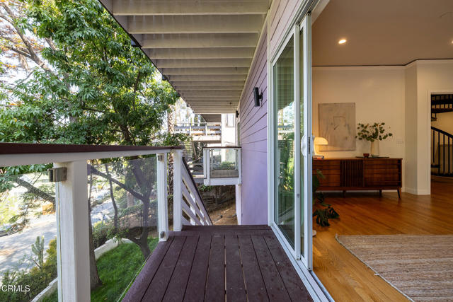 6201 1/4 Saylin Lane, Los Angeles CA: https://media.crmls.org/mediaz/87715358-160b-4794-9575-45d315375126.jpg