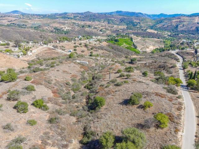 0 Palos Verdes Drive, Escondido CA: https://media.crmls.org/mediaz/8771a0ee-3ba2-44fd-9983-c55e6d5e5399.jpg
