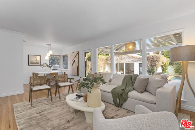 1016 Indiana Court, Venice CA: https://media.crmls.org/mediaz/87726c4a-627c-4e0a-bf95-cbaeb8b1b2e5.jpg