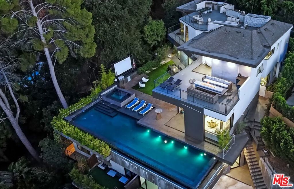 3712 Broadlawn Drive