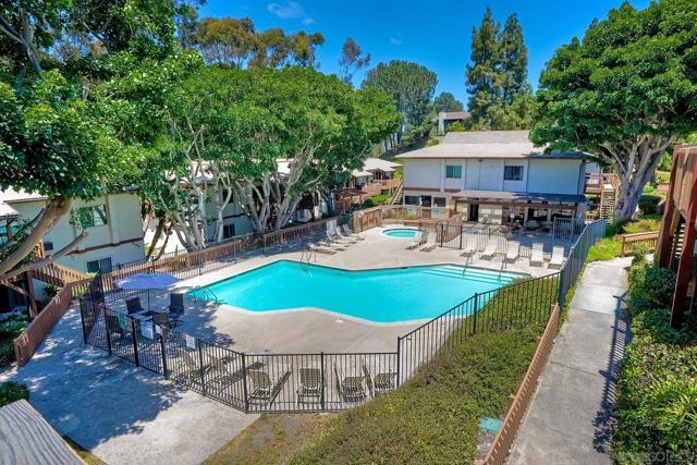 6358 Rancho Mission Rd, San Diego CA: https://media.crmls.org/mediaz/877291dd-5b3b-473d-b823-c5b442c0e4f4.jpg