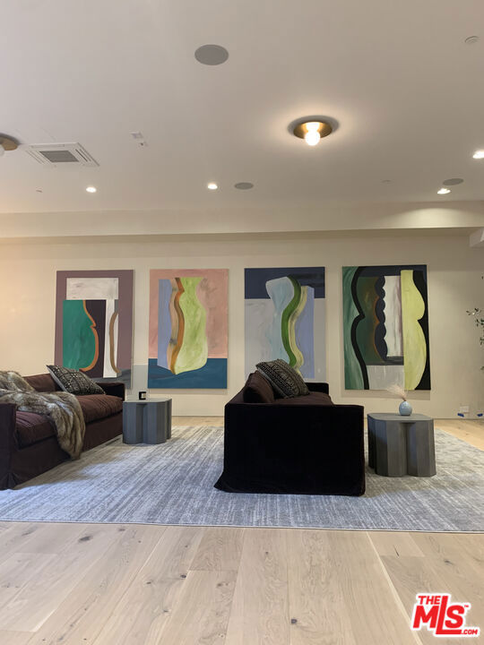 Drew Fenton | 333 N Mount Holyoke Avenue Pacific Palisades CA | MLS: 7253173