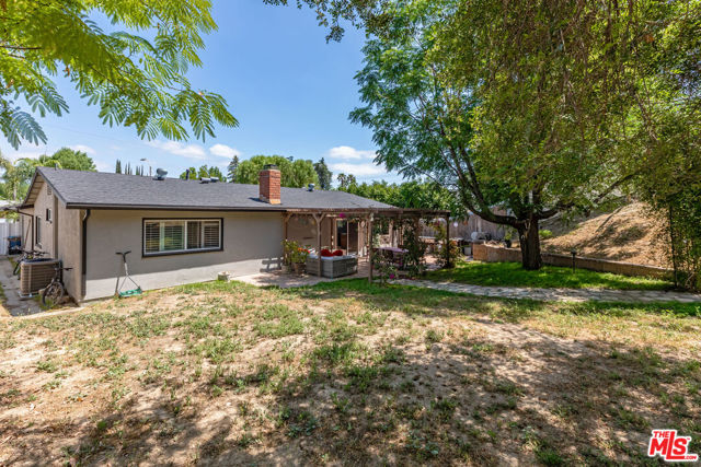 6941 Scarborough Peak Drive photo 6