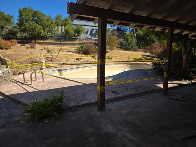 2847 Ralston Way, Hayward CA: https://media.crmls.org/mediaz/877587a5-499b-4ca9-b2c8-c522b4533c4e.jpg