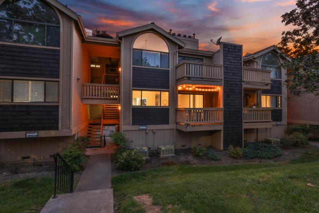 16933 Sorrel Way, Morgan Hill CA: https://media.crmls.org/mediaz/87759882-d30a-48a5-8b45-db9ebef63046.jpg
