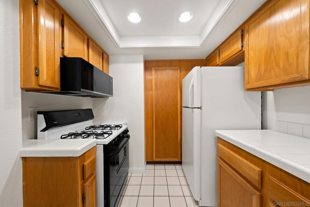 9909 Scripps Westview Way - photo 5