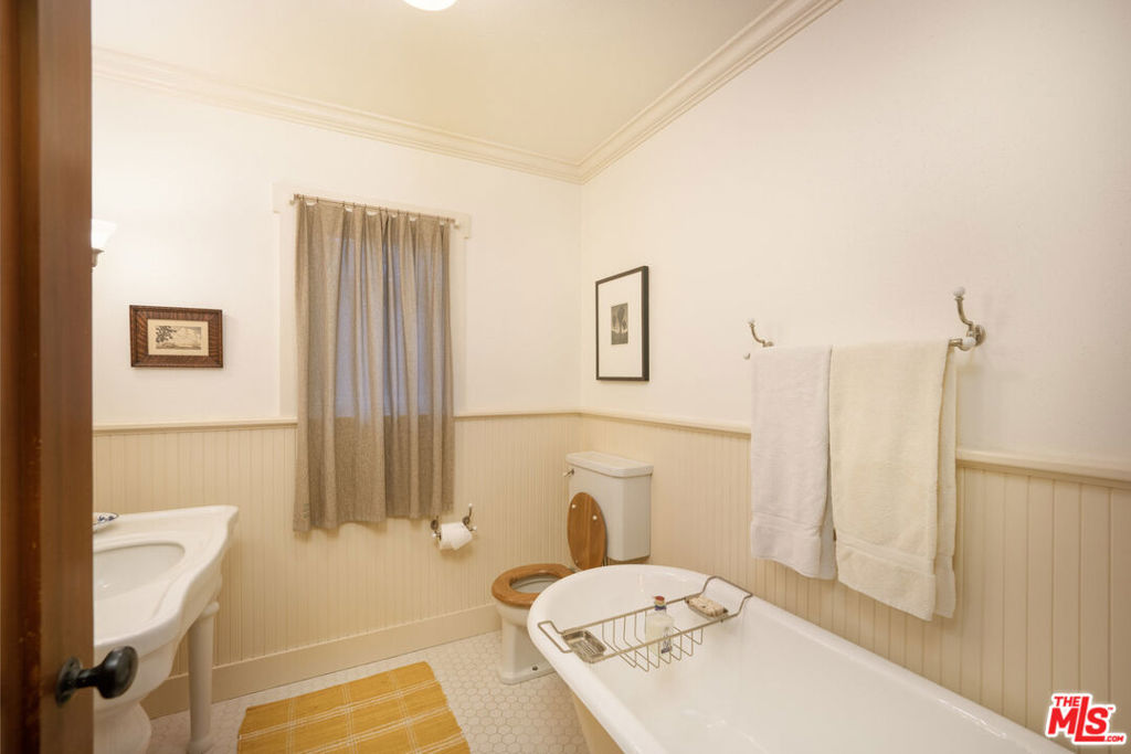 MLS #25596063 image #66