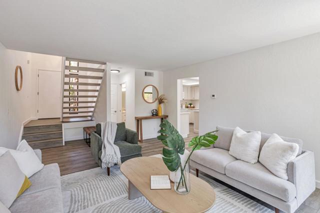 6698 Buggywhip Court, San Jose CA: https://media.crmls.org/mediaz/8778955b-b7d6-4d7f-b9ba-0a3e815615f2.jpg