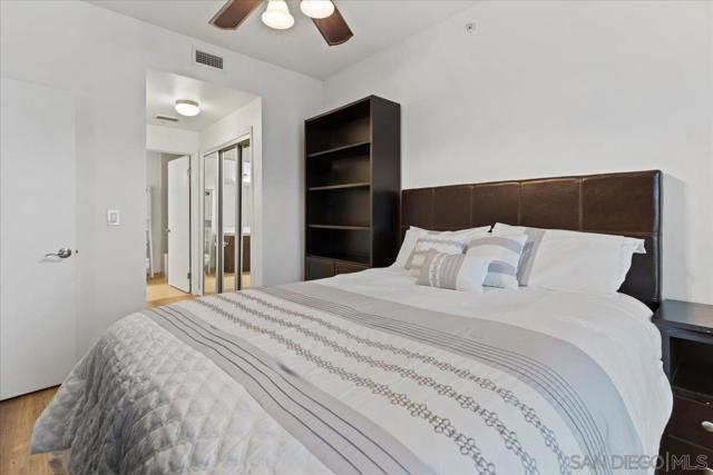 530 K St, San Diego CA: https://media.crmls.org/mediaz/8778d444-e147-46fa-a70a-20f7e7eeb791.jpg