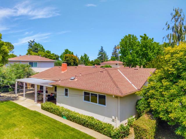 1132 Reynella Court, Sunnyvale CA: https://media.crmls.org/mediaz/8779fa6b-eb94-4cff-a970-4443c3f881e6.jpg