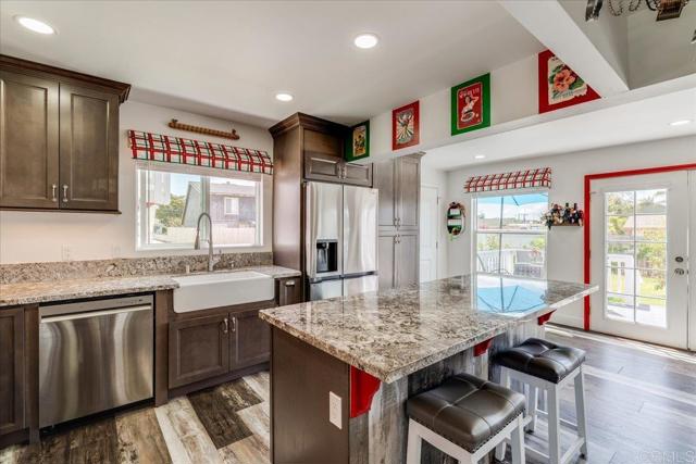 1354 Lazy Lane, Oceano CA: https://media.crmls.org/mediaz/877bc8fd-3d6b-4020-a6b4-9044104a8dd3.jpg