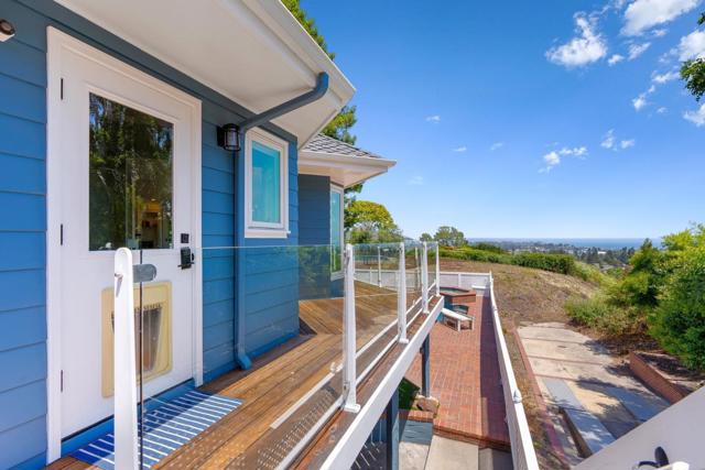 1212 Laurent Street, Santa Cruz CA: https://media.crmls.org/mediaz/877c47e0-398f-4dd5-b0a2-81c86bd100e6.jpg