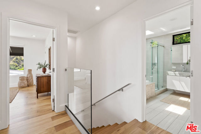 8021 Floral Avenue, Los Angeles CA: https://media.crmls.org/mediaz/877c70bc-72f3-4425-9edd-3d7a5ec4fe67.jpg