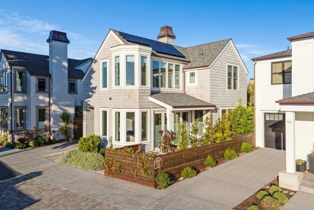 100 Bay Crest Road, Santa Cruz CA: https://media.crmls.org/mediaz/877de224-fe6a-4001-a11b-e85fad395dd2.jpg