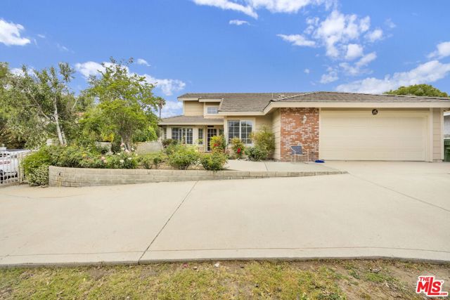 28461 Driver Avenue, Agoura Hills CA: https://media.crmls.org/mediaz/877f6e4a-5c79-4082-982b-ef70ee1ff38c.jpg